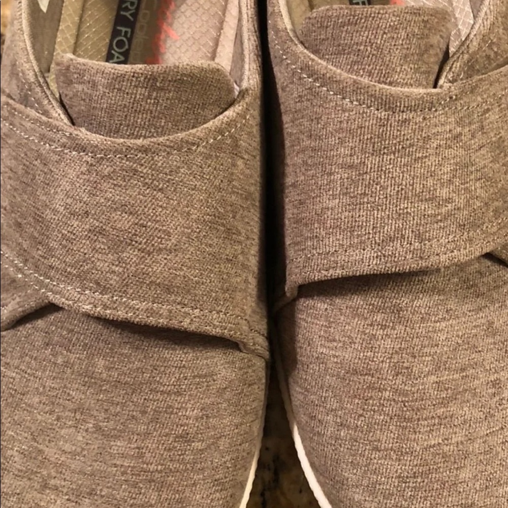 Skechers Ladies Shoe Size 8m